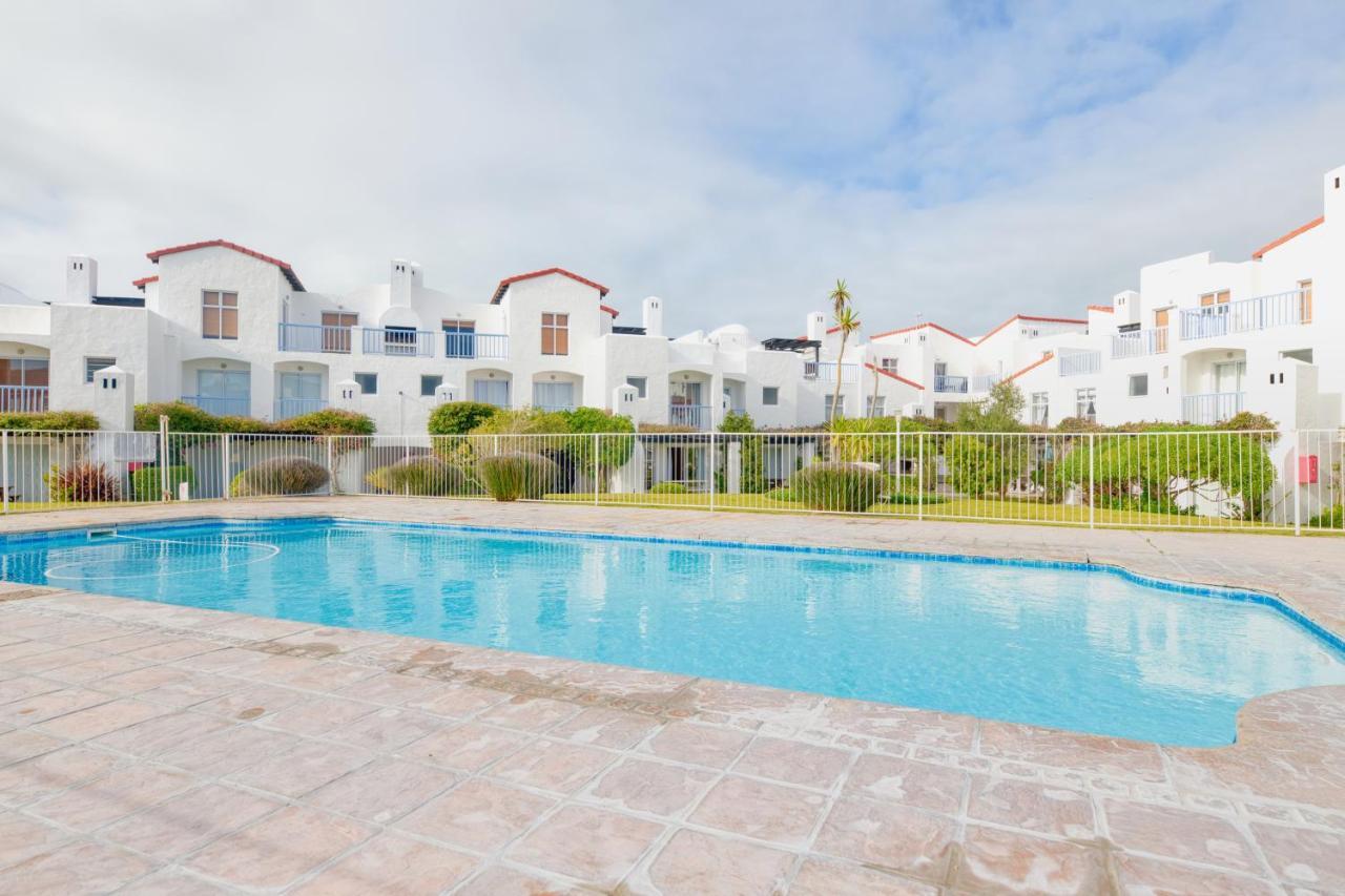25 The Tides Apartment Struisbaai Bagian luar foto