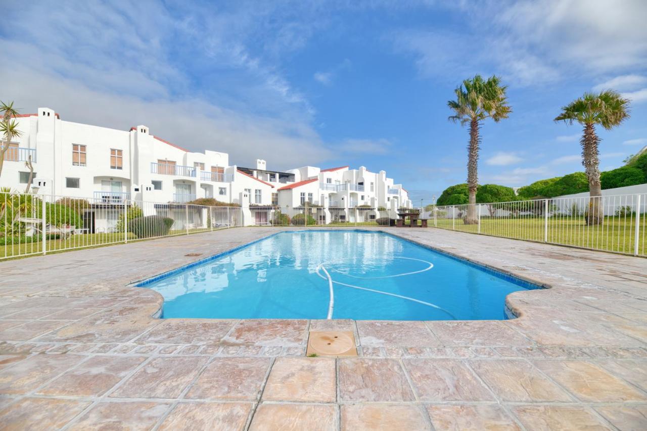 25 The Tides Apartment Struisbaai Bagian luar foto