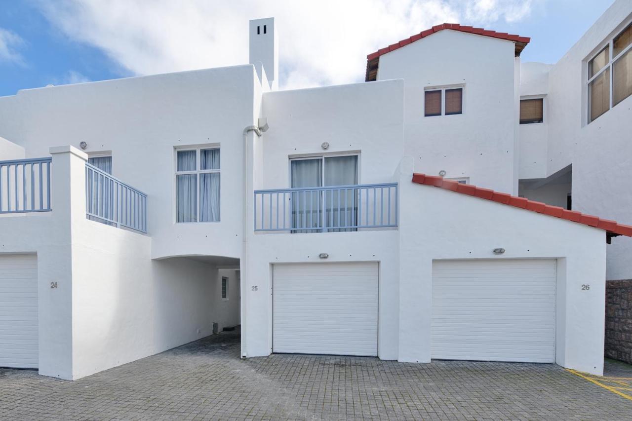 25 The Tides Apartment Struisbaai Bagian luar foto