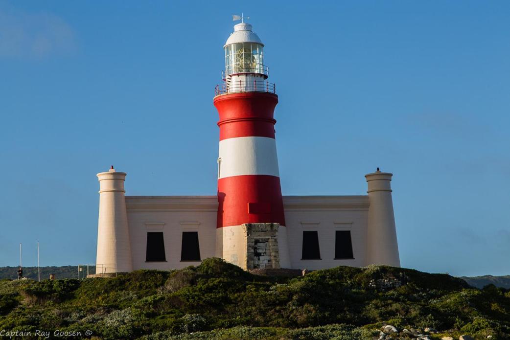25 The Tides Apartment Struisbaai Bagian luar foto